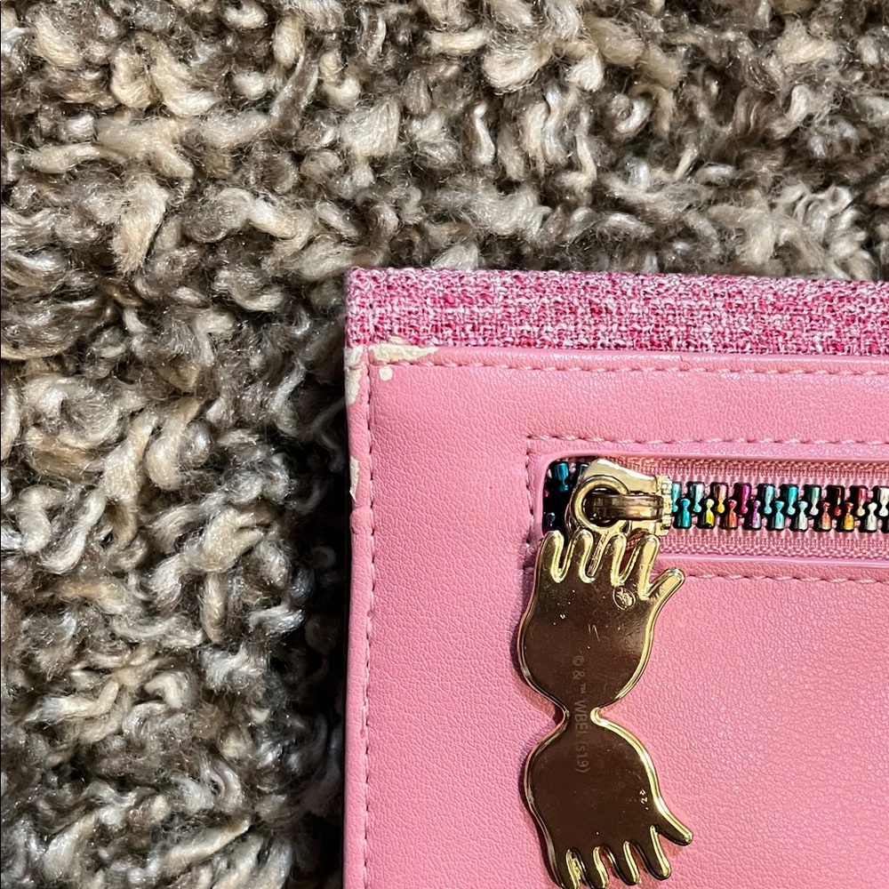 Luna Lovegood Loungefly 'Exceptionally Ordinary' Clutch Wallet - Picture 6 of 8